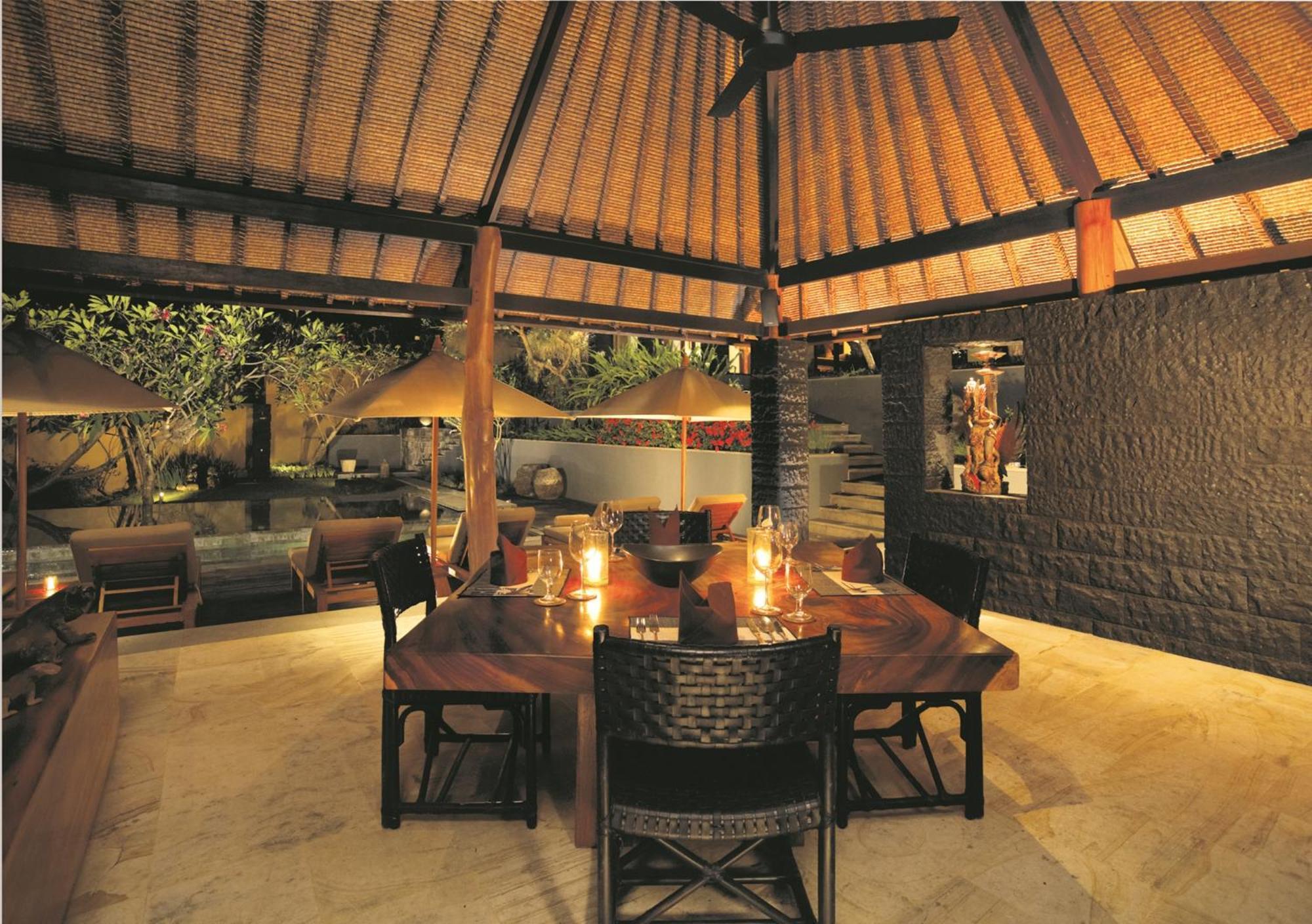 Qunci Villas Resort Mangsit Exterior foto