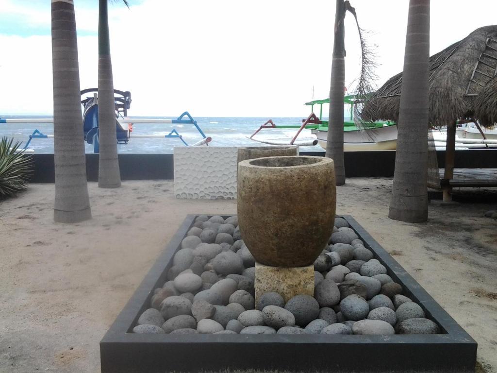 Qunci Villas Resort Mangsit Exterior foto